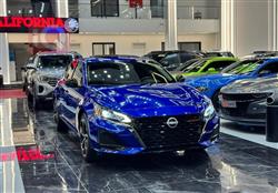 نيسان ألتيما